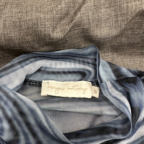 Mesh long sleeve crop top - Picture 3 of 3